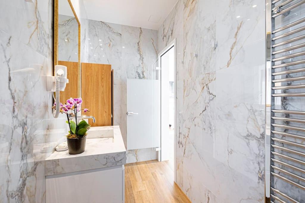 Art-W Executive Apartments Atenas Exterior foto