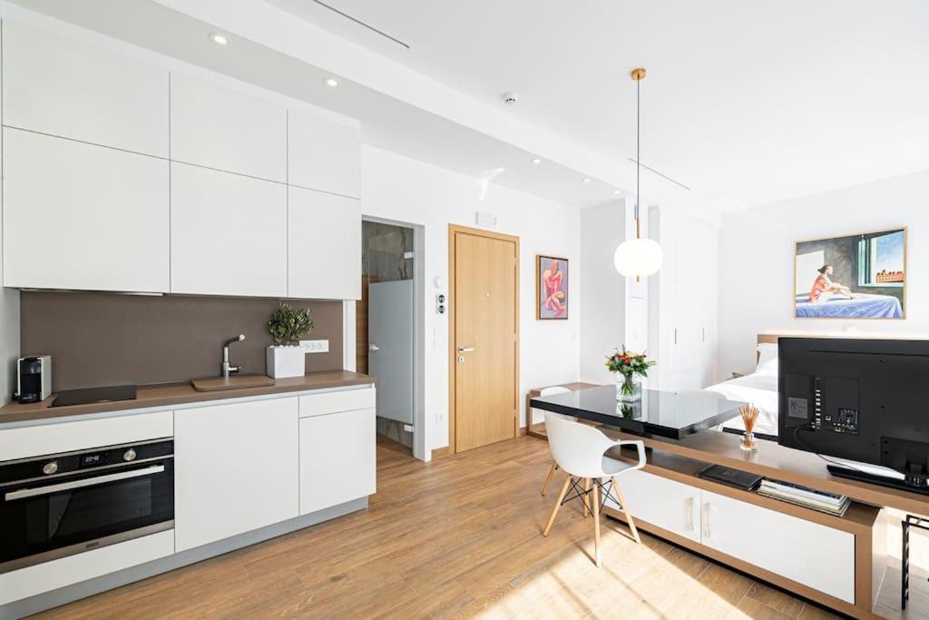 Art-W Executive Apartments Atenas Exterior foto